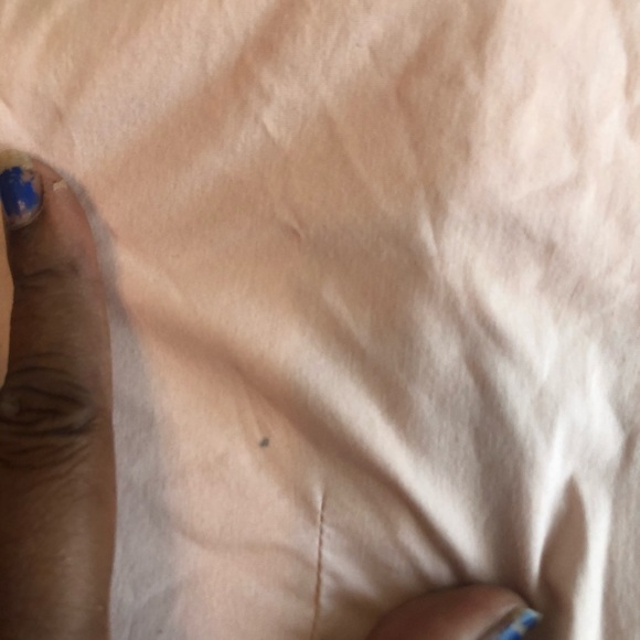 Unique crepe top New York and Company - Picture 4 of 11